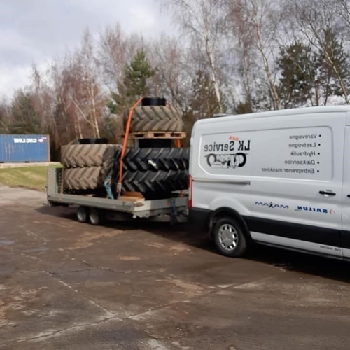 Transport af store dæk til dækskifte og reparation
