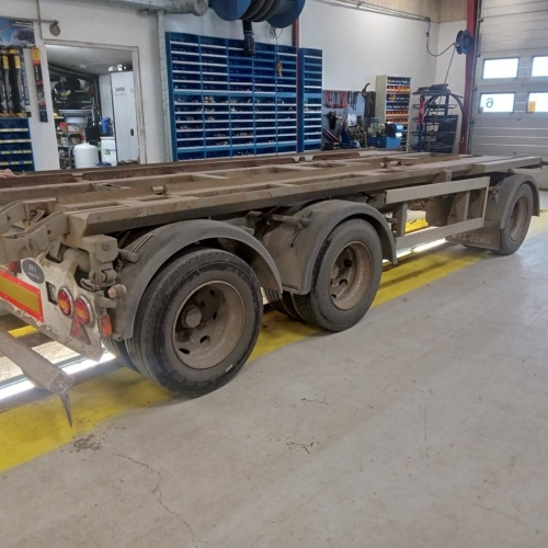 Reparation af lastbil trailer