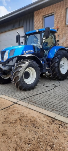 Dækskifte traktor dæk service