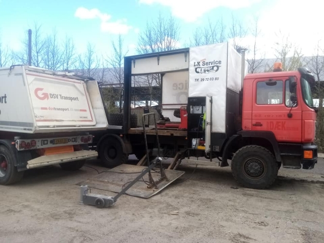 Reparation af lastbiler lastbil dæk service